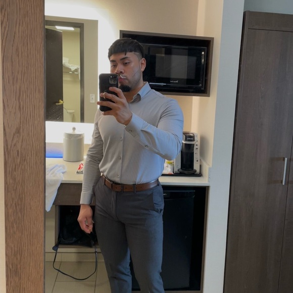 Meet your Posher, Luciano - Picture 1 of 1